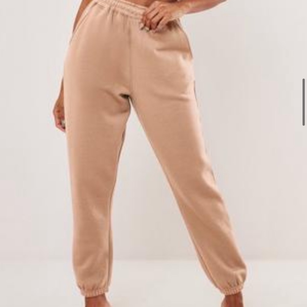 MISSGUIDED tan joggers